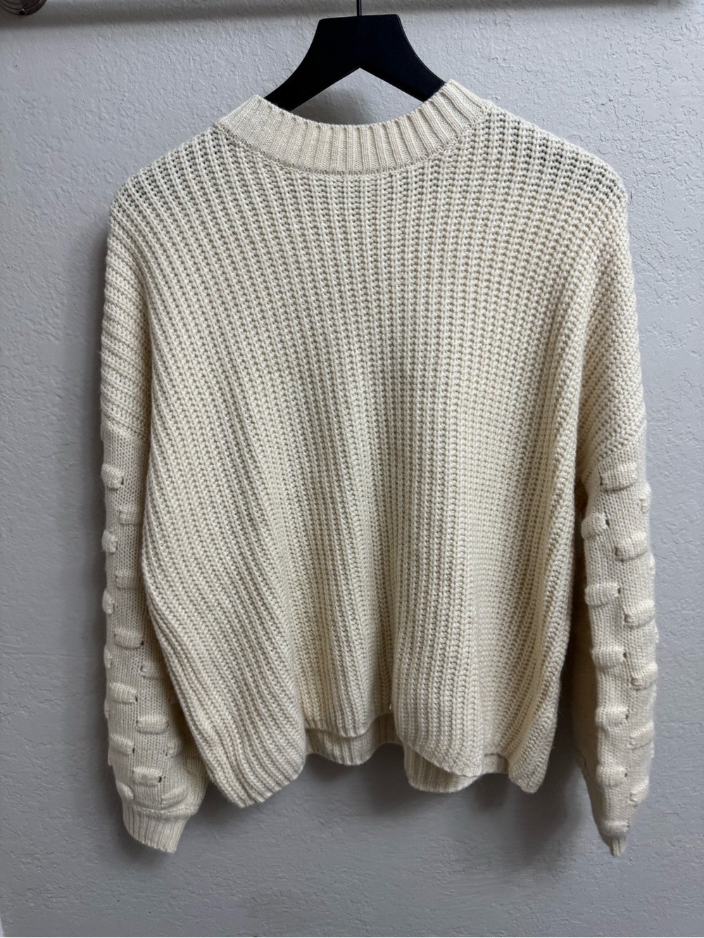 Cream Textured Crewneck Sweater with Bubble-Sleeve Detail - Picture 5 of 8